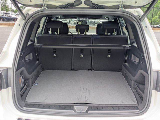 2025 Mercedes-Benz GLB 250 Image 32 of 36