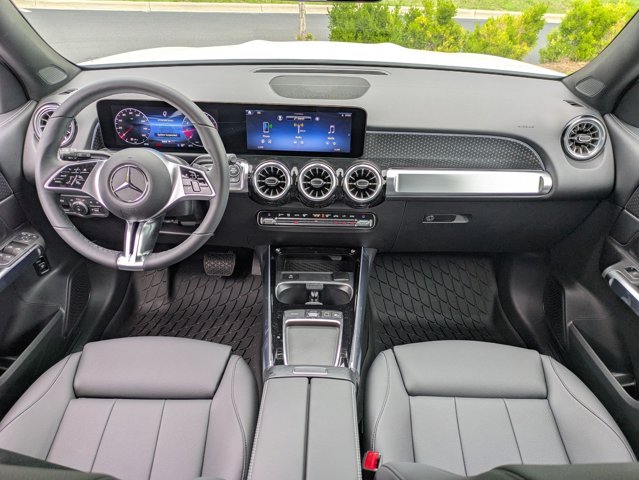 2025 Mercedes-Benz GLB 250 Image 29 of 36