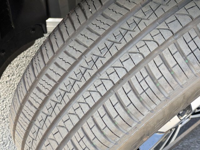 2025 Mercedes-Benz GLB 250 Image 11 of 36