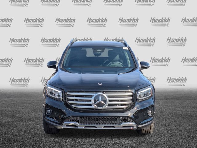 2025 Mercedes-Benz GLB 250 Image 2 of 36