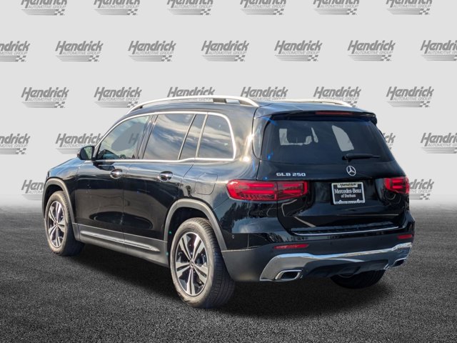 2025 Mercedes-Benz GLB 250 Image 8 of 36