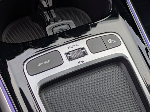 2025 Mercedes-Benz GLB 250 Image 25 of 36