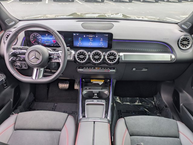 2025 Mercedes-Benz GLB 250 Image 29 of 36
