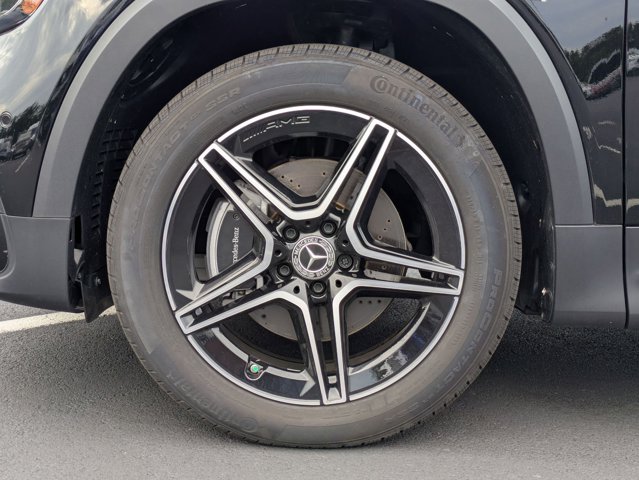 2025 Mercedes-Benz GLB 250 Image 12 of 36