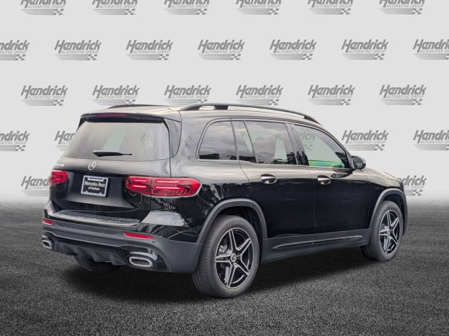 2025 Mercedes-Benz GLB 250 Image 6 of 36