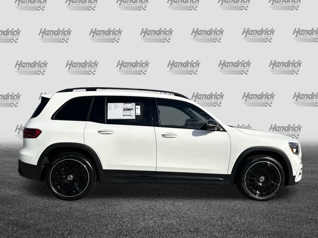 2025 Mercedes-Benz GLB 250 Image 5 of 37