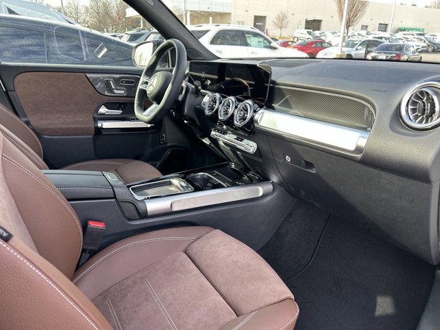 2025 Mercedes-Benz GLB 250 Image 35 of 37