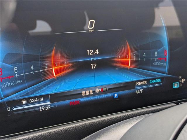 Vehicle image 10 of 16