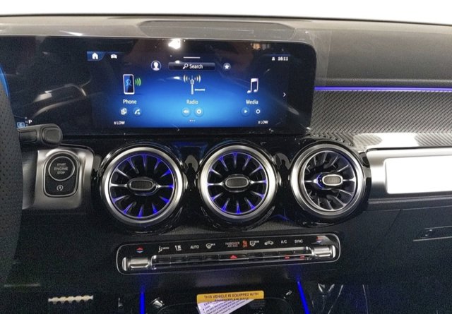 Vehicle image 15 of 25
