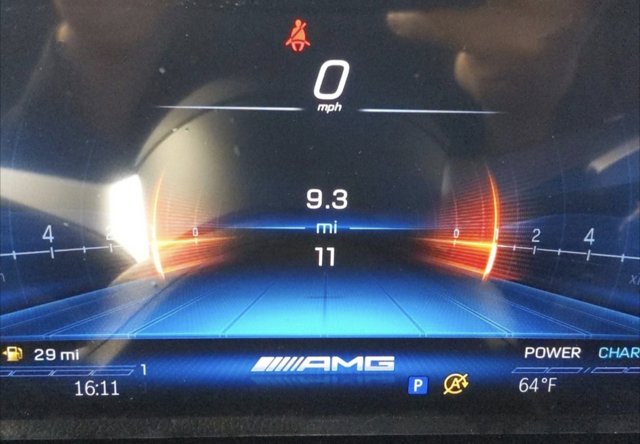 Vehicle image 22 of 25