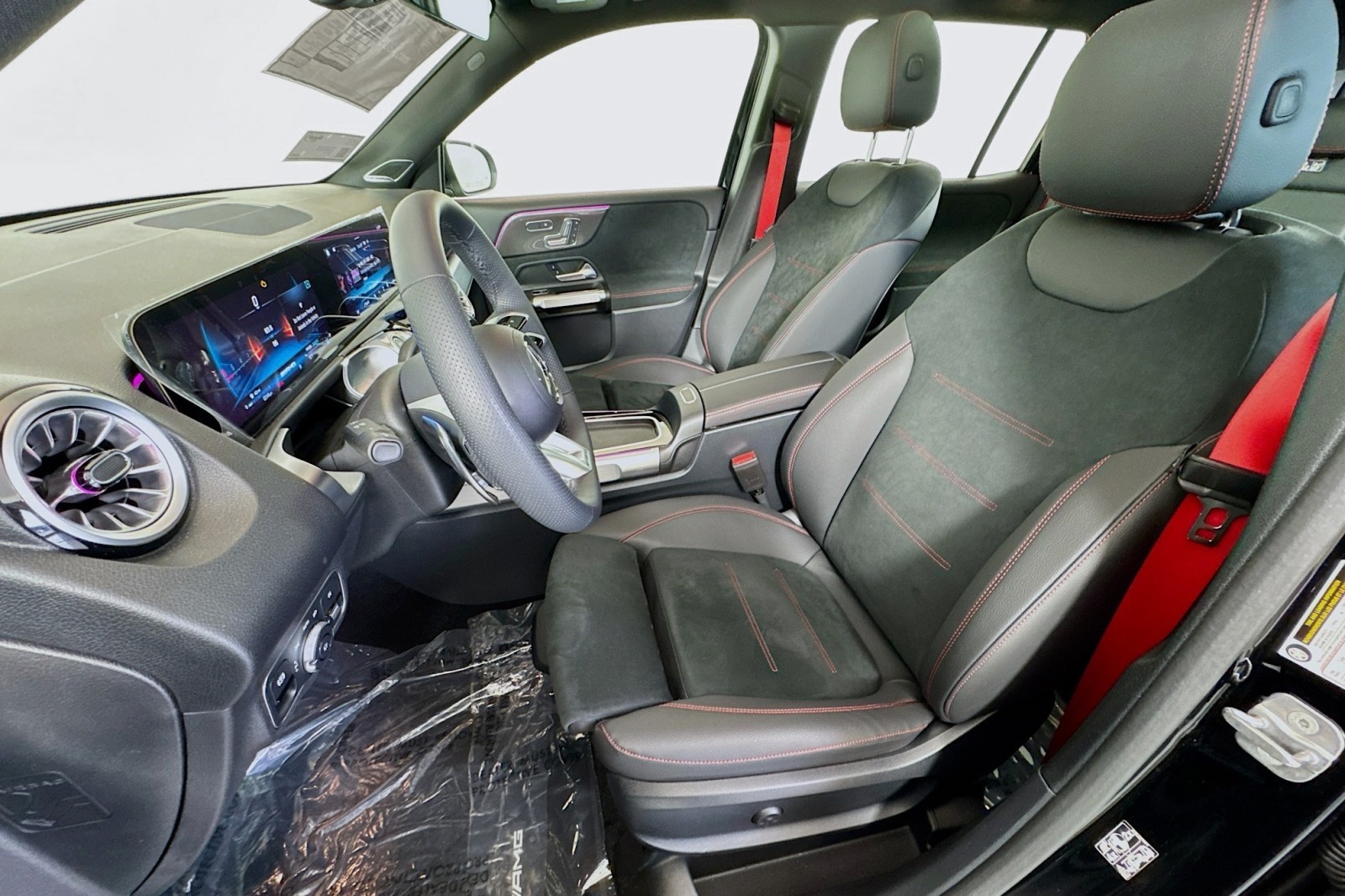 Vehicle image 18 of 30