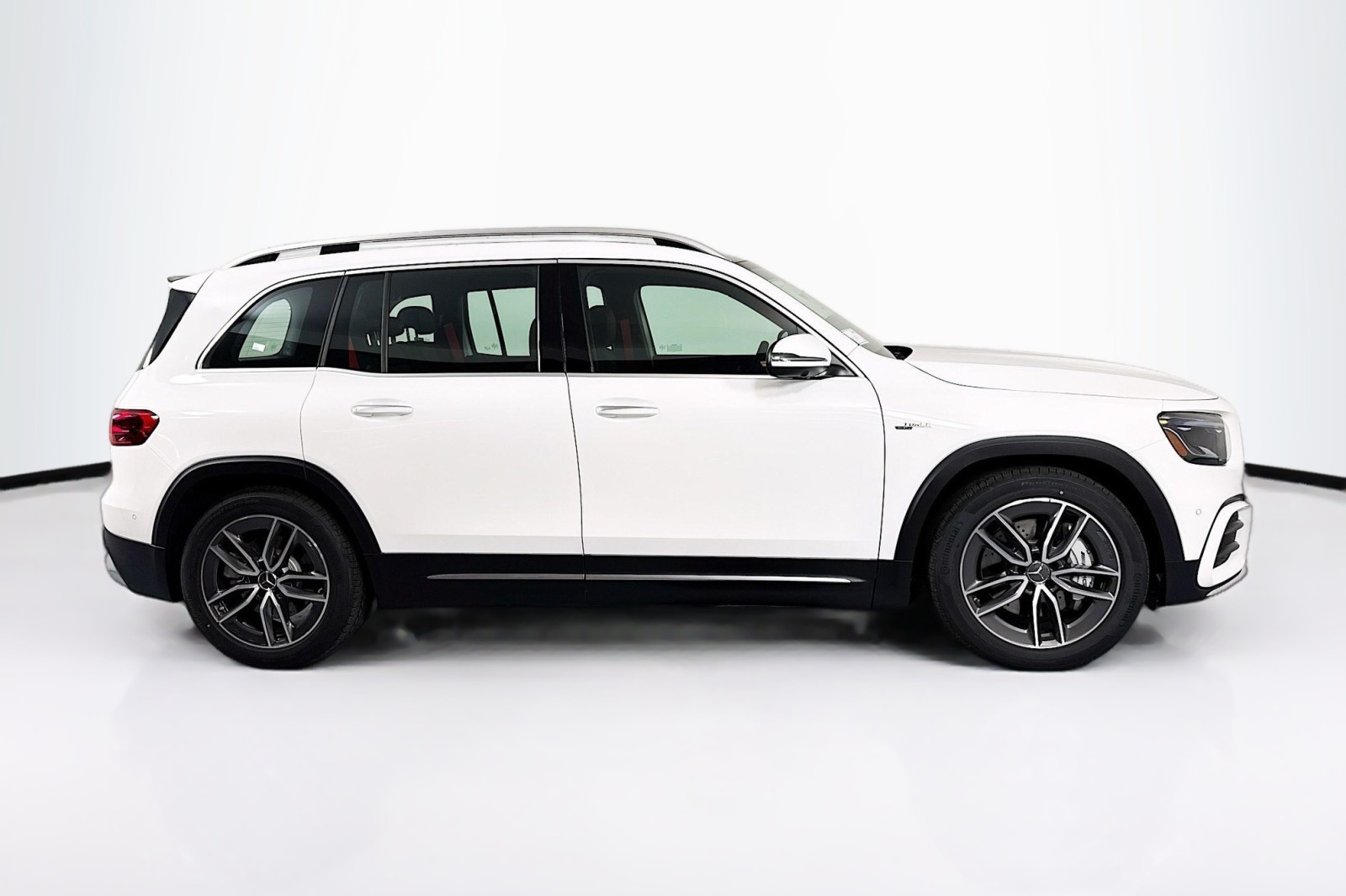 Vehicle image 4 of 30