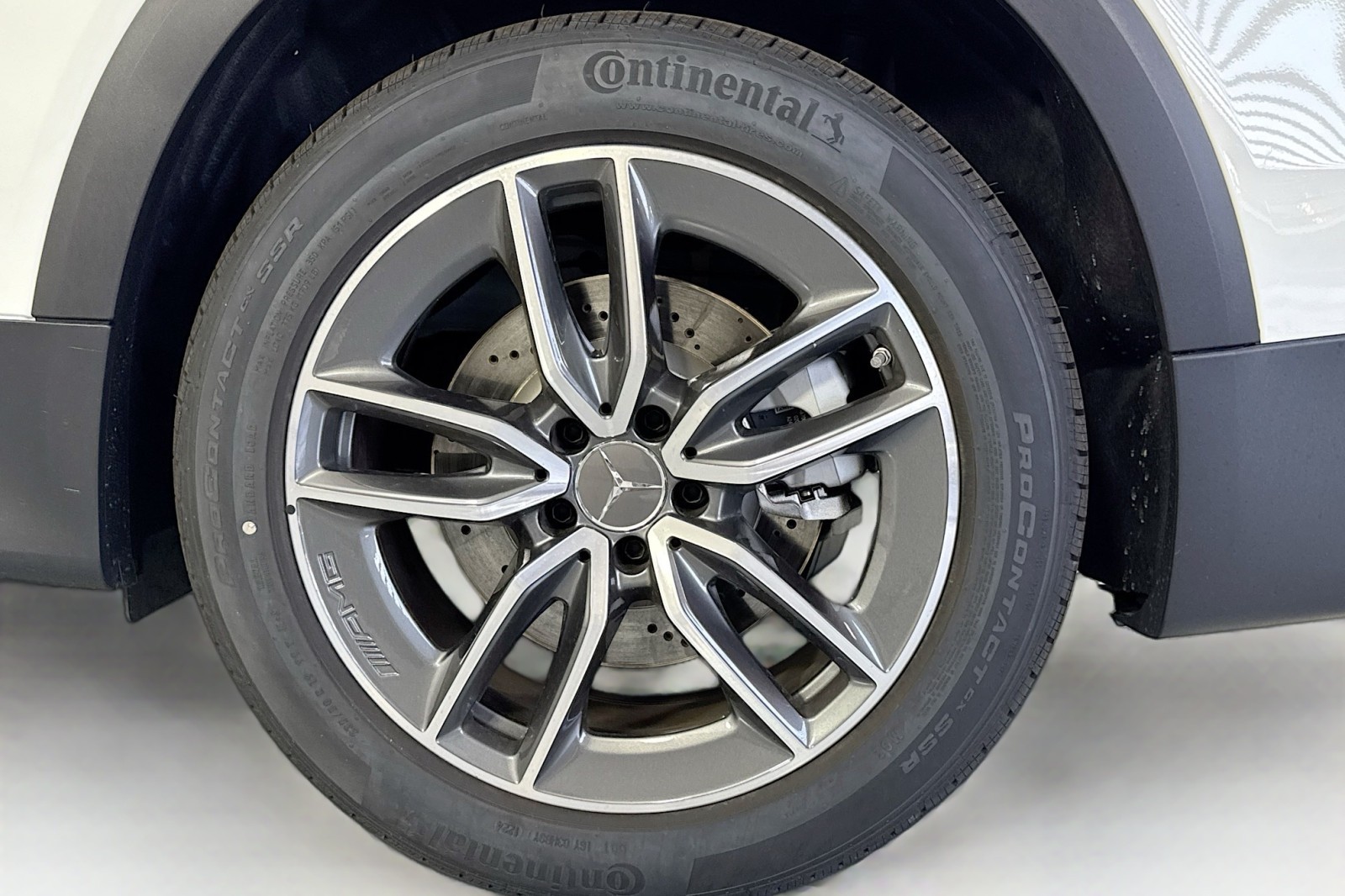Vehicle image 29 of 30