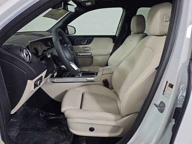 Vehicle image 11 of 30
