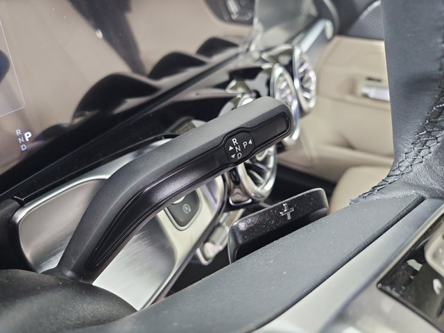 Vehicle image 13 of 30