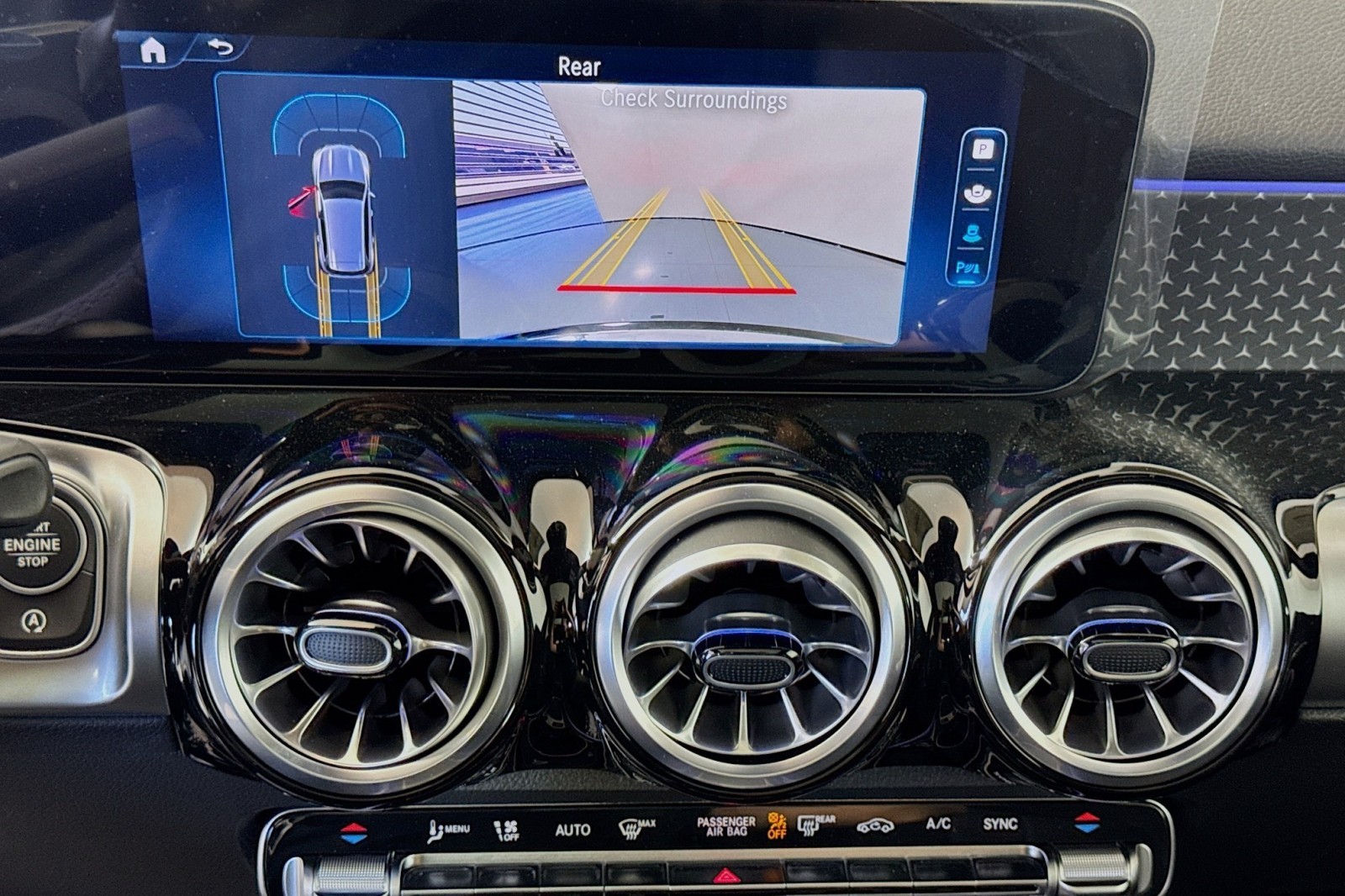 Vehicle image 13 of 29