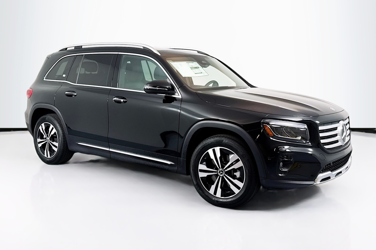 Vehicle image 3 of 29