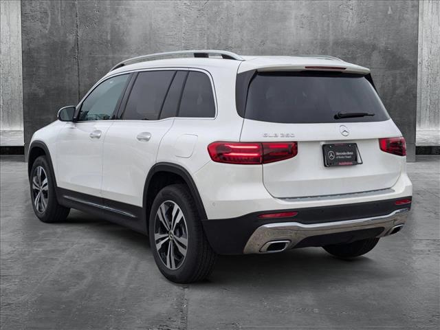 Vehicle image 8 of 16