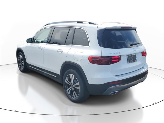 Vehicle image 4 of 35