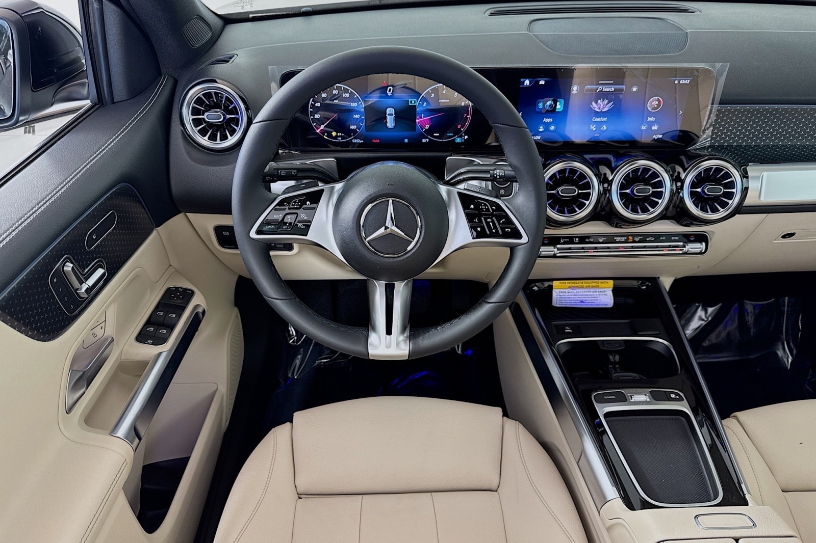 Vehicle image 20 of 29