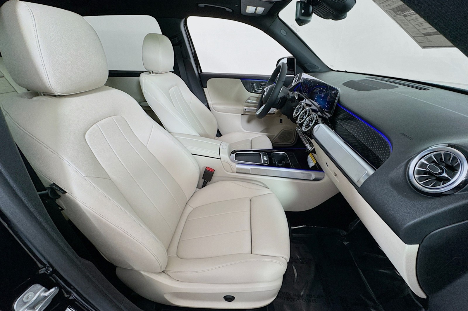 Vehicle image 26 of 29