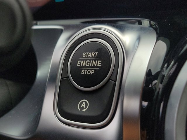 Vehicle image 26 of 30