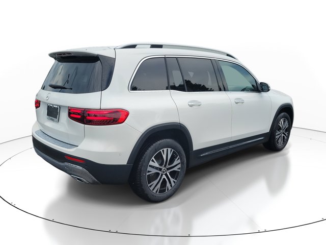 Vehicle image 3 of 30