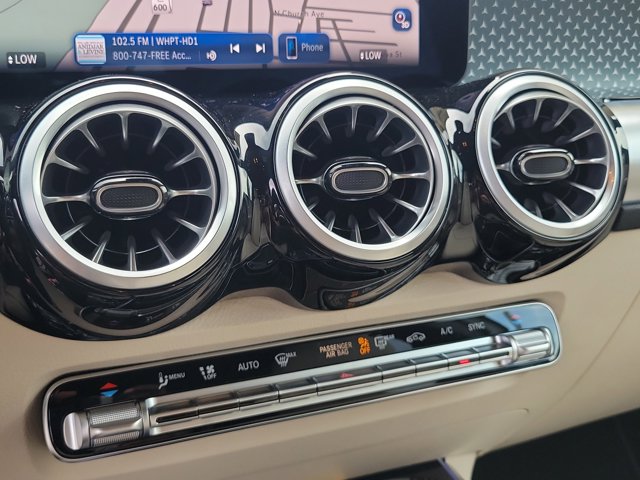 Vehicle image 16 of 30
