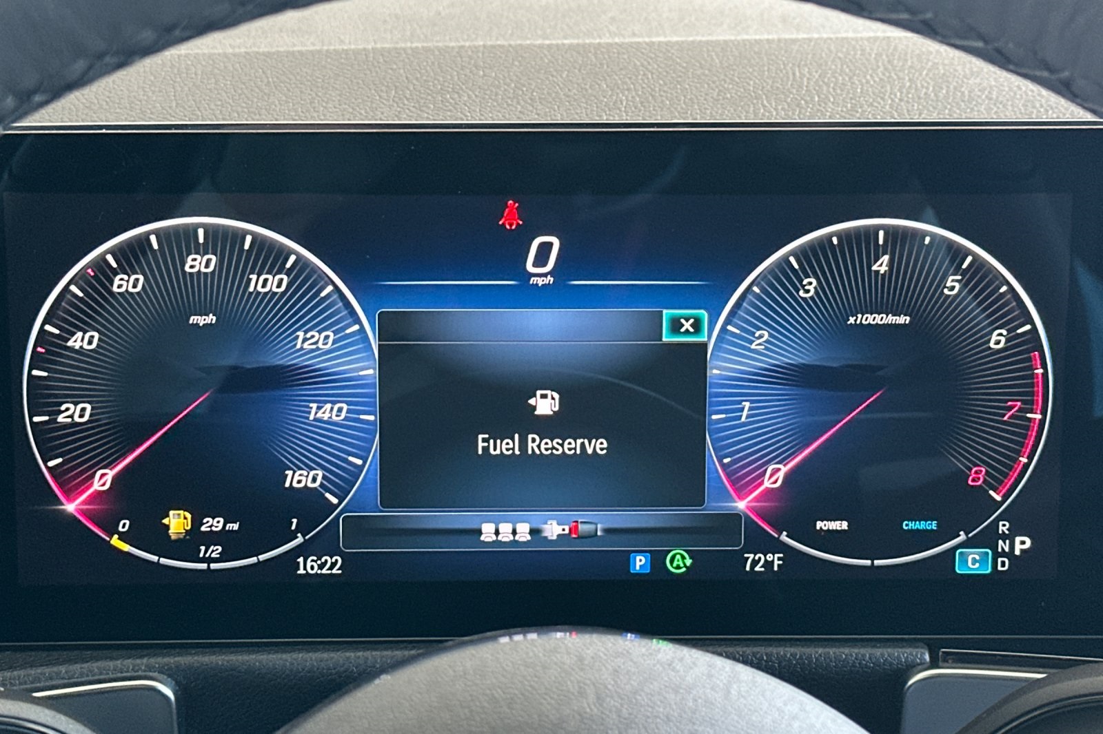 Vehicle image 25 of 31