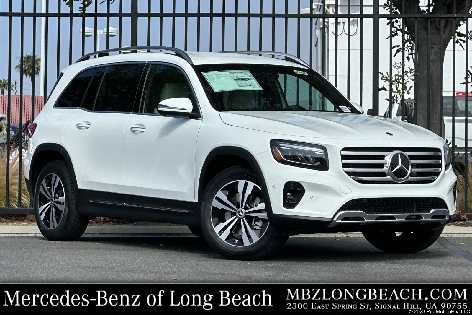 Vehicle image 5 of 31