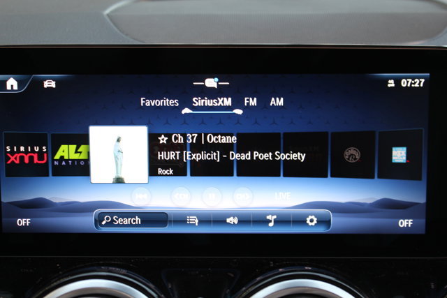 Vehicle image 20 of 31