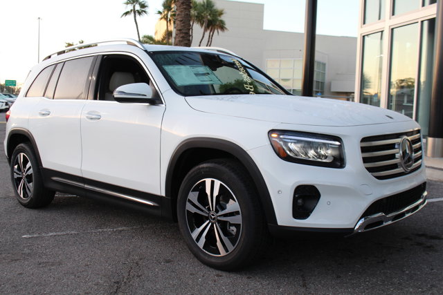 Vehicle image 9 of 31