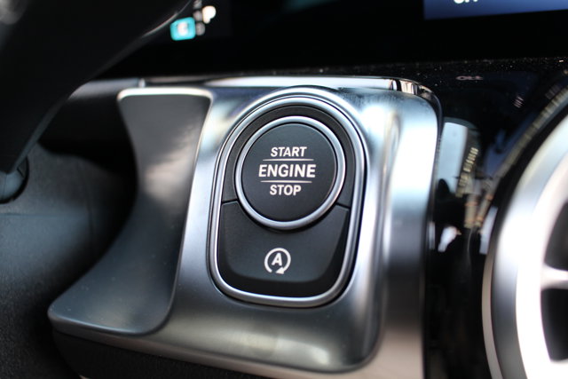 Vehicle image 29 of 31