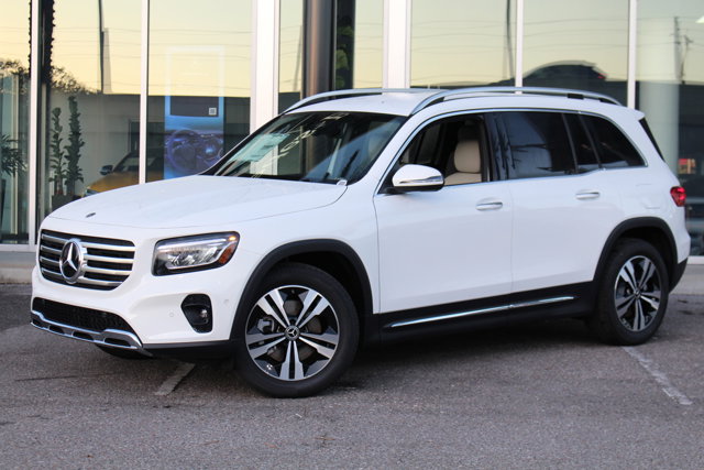 Vehicle image 2 of 31