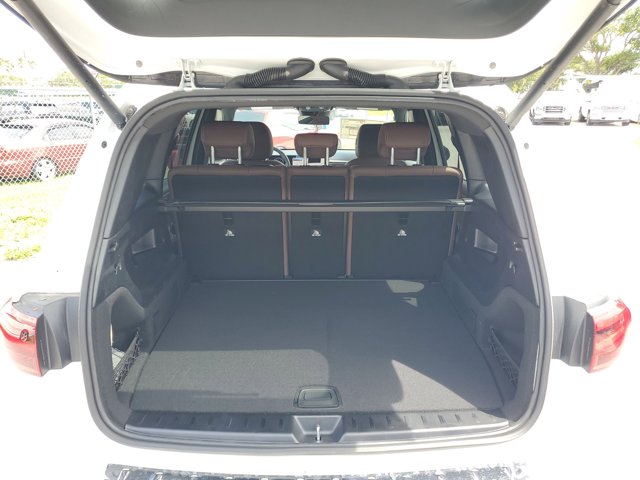 Vehicle image 6 of 35