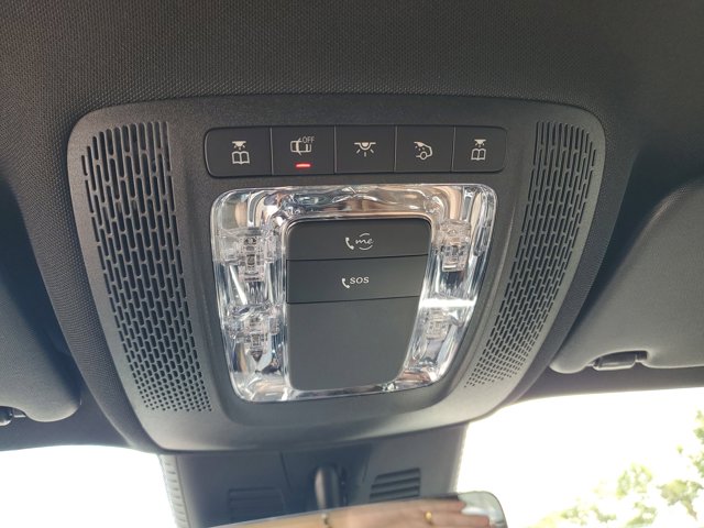 Vehicle image 35 of 35