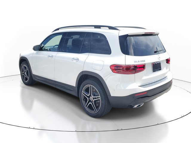 Vehicle image 4 of 35
