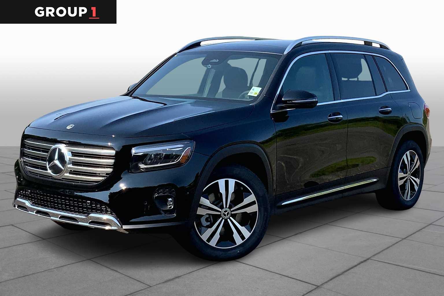 2025 Mercedes-Benz GLB 250 Image 1 of 16