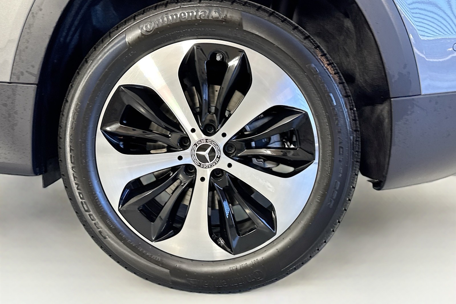 Vehicle image 29 of 30