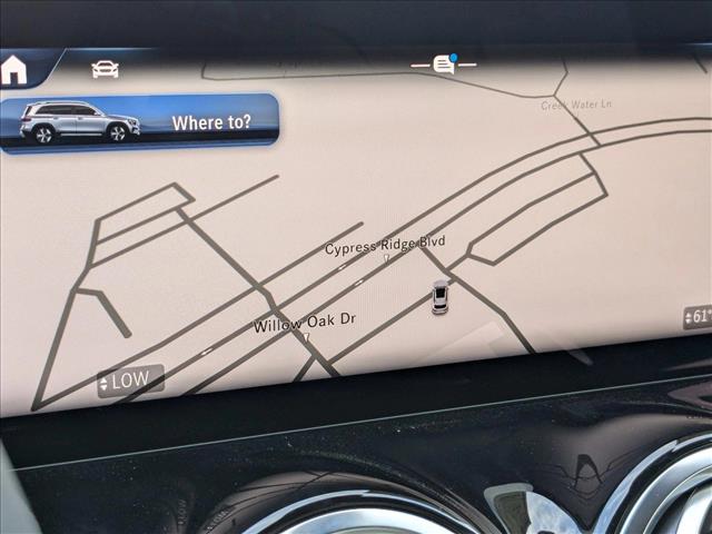Vehicle image 13 of 17