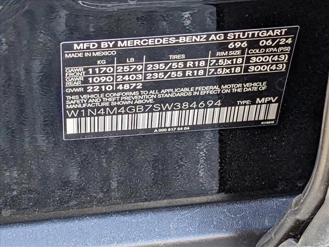 Vehicle image 17 of 17