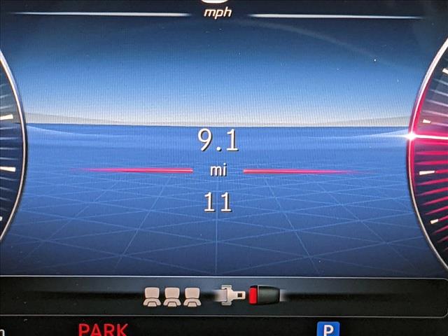 Vehicle image 10 of 17
