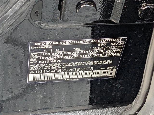 Vehicle image 17 of 17