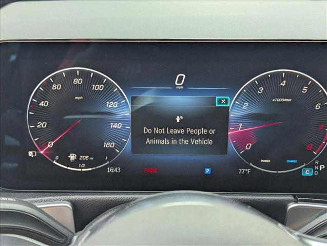 2025 Mercedes-Benz GLB 250 Image 19 of 30