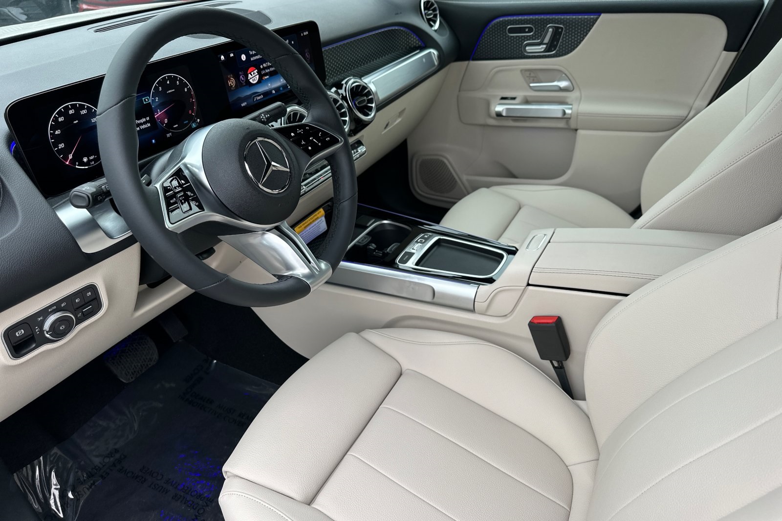 Vehicle image 11 of 31
