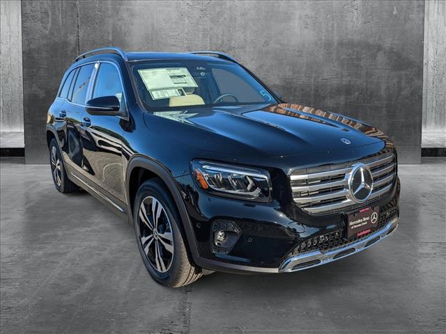 Vehicle image 2 of 17