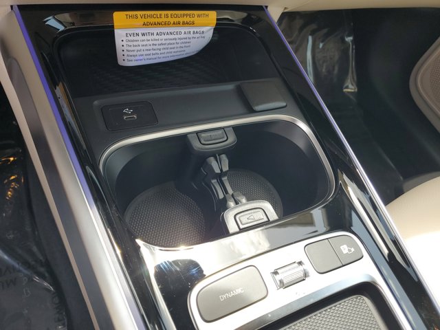 Vehicle image 29 of 35