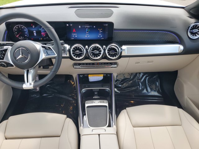 Vehicle image 16 of 35