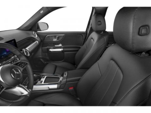 Vehicle image 9 of 15