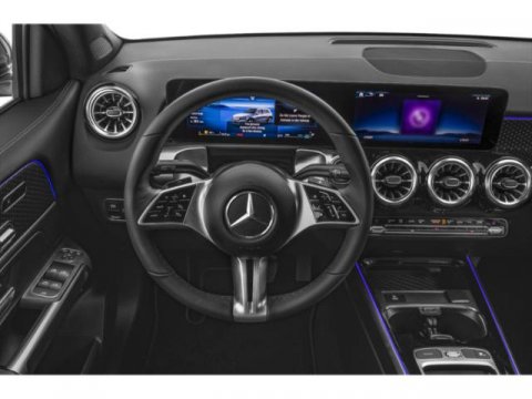 Vehicle image 7 of 15